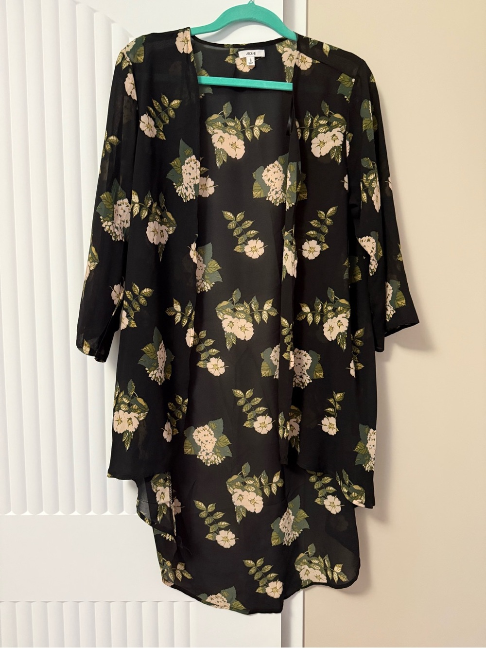 Ardene Black Sheer Floral Kimono Robe with Cream & Green Print